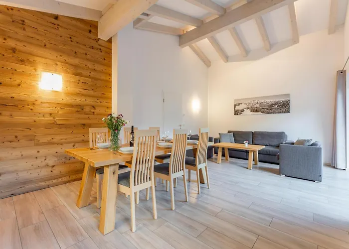 アパート Eder 302